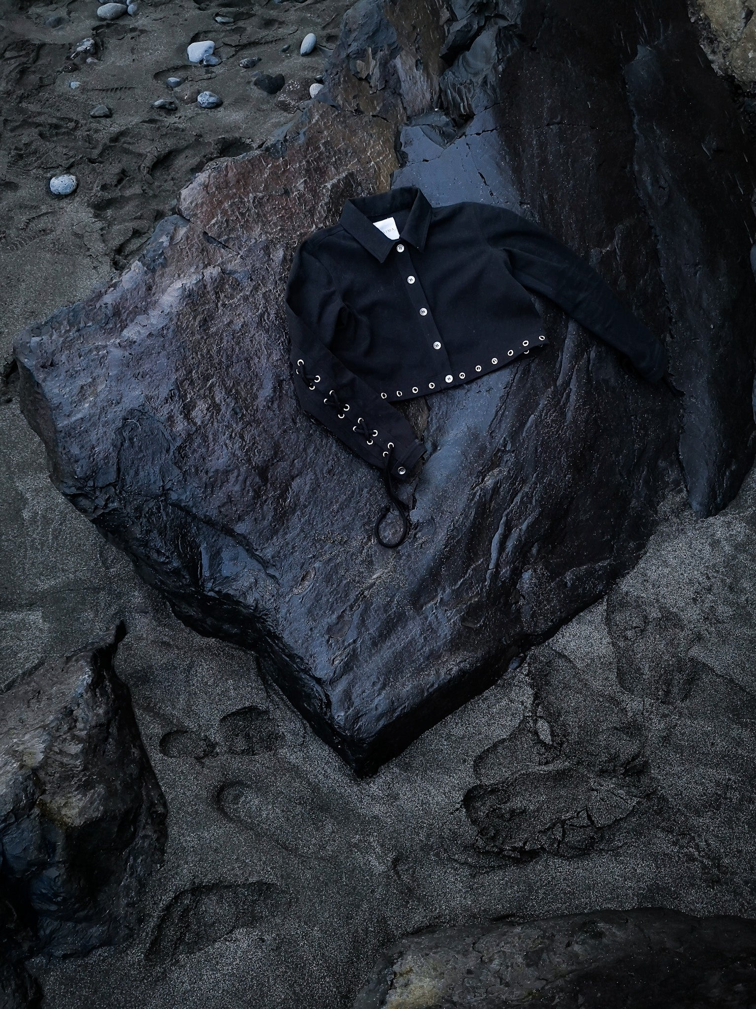 ANI 2-in-1 Jacket