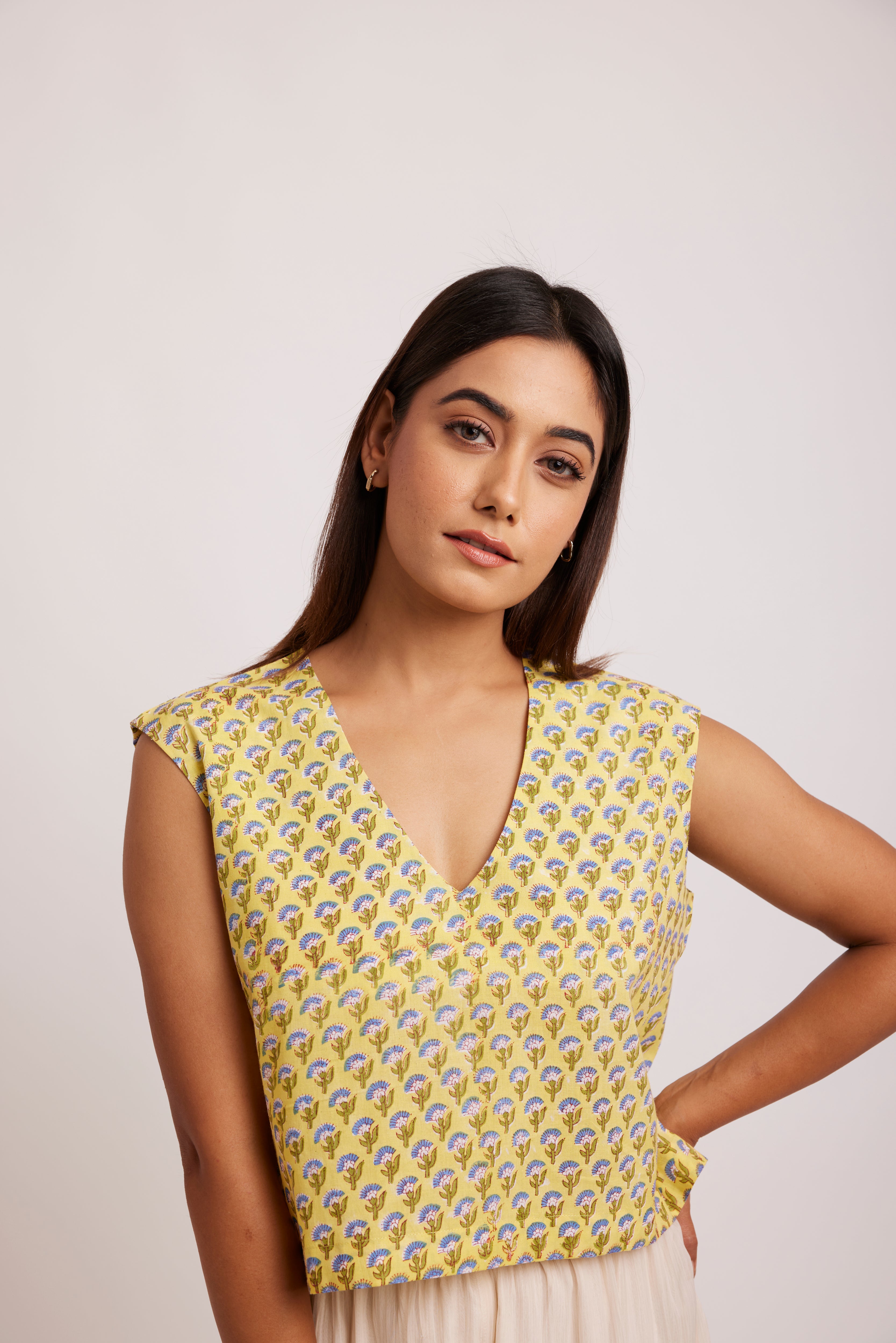 GOLBAHAR block print v-neck Top