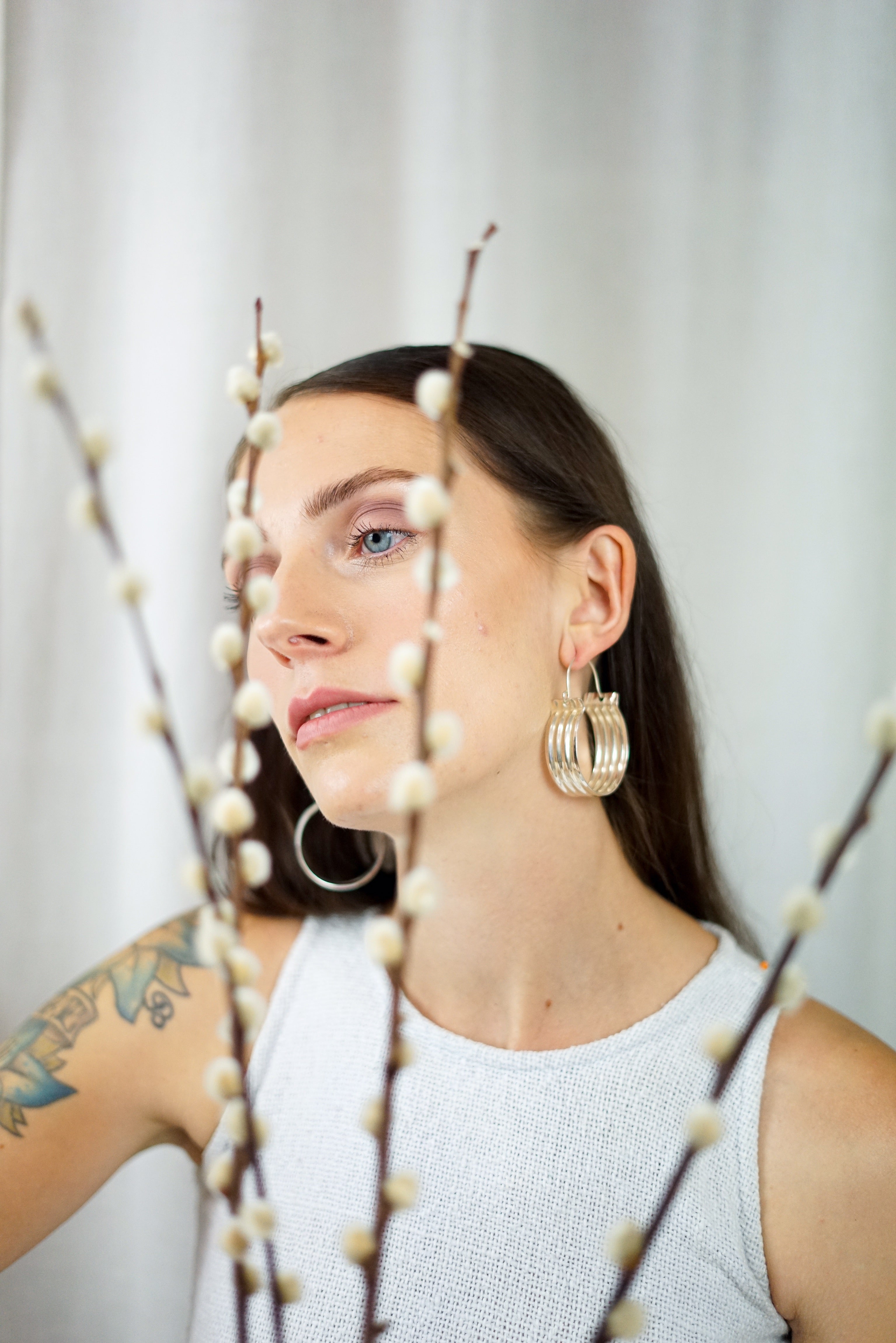 SHILA chunky hoops